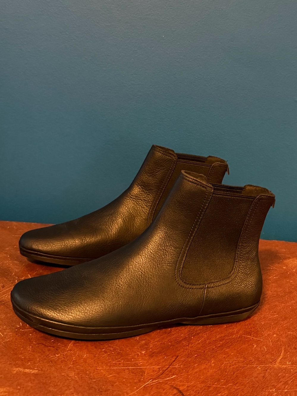 Camper Right slip on Black Chelsea Boots - Sleek Slip-On Dress Boots